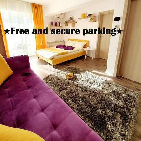 Unique Hotel Apartments Grand Residence Iasi Esterno foto